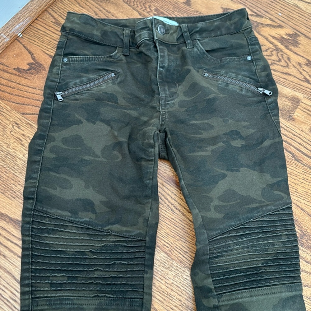 Zara camo skinny jeans